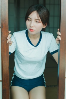 女主播喷水直播APP